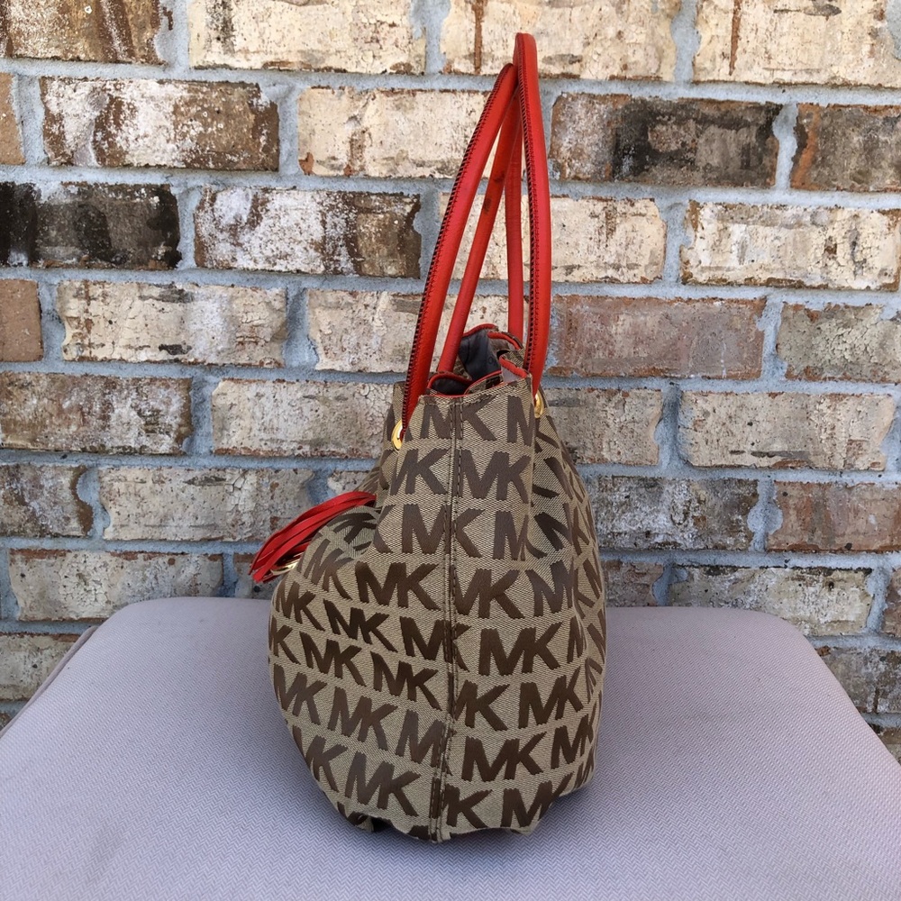Michael Kors Signature Jacquard East West Ring Tan Orange Red Medium Tote Bag - Picture 5 of 16